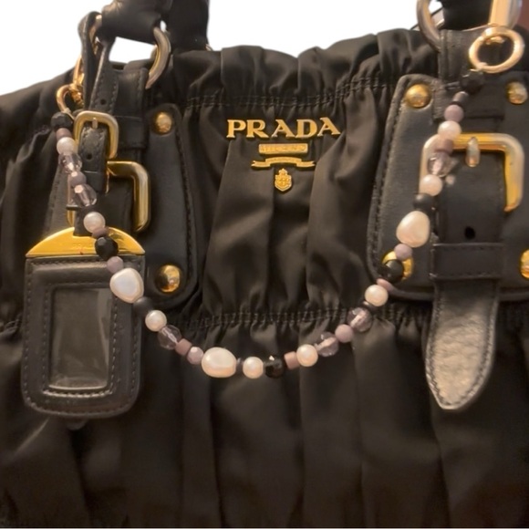 PRADA Tessuto Black Handbag with Shoulder Strap - Picture 4 of 15